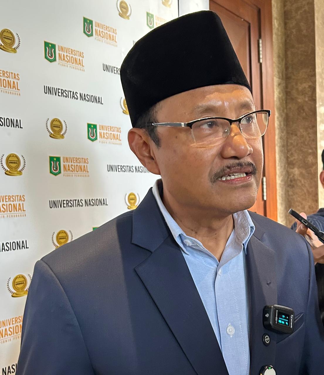 Whatsapp image 20260630 at 19 54 01 catrawarta Menteri sosial saifullah yusuf menyambut baik usulan agar sastrawan indonesia sutan takdir alisjahbana sta dianugerahi gelar pahlawan nasional